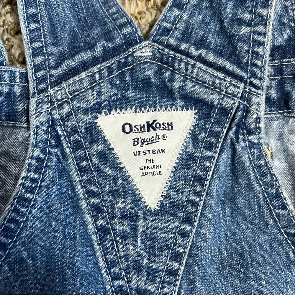 Oshkosh B’Gosh Jumper Denim Overalls Vintage Cargo pockets dress size 6